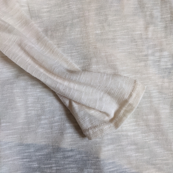 Hint of Mint Lace Tunic - Picture 7 of 10